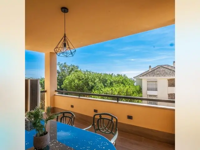 Apartamento 3 Dormitorios en Venta Marbella Elviria
