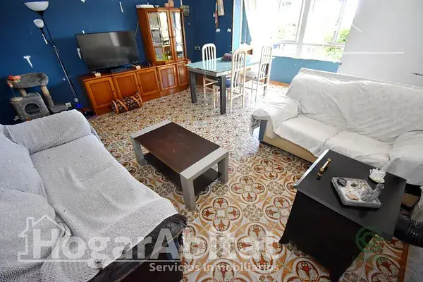 Casa Amplia con Terraza y Trastero Cerca del Centro en Oropesa del Mar