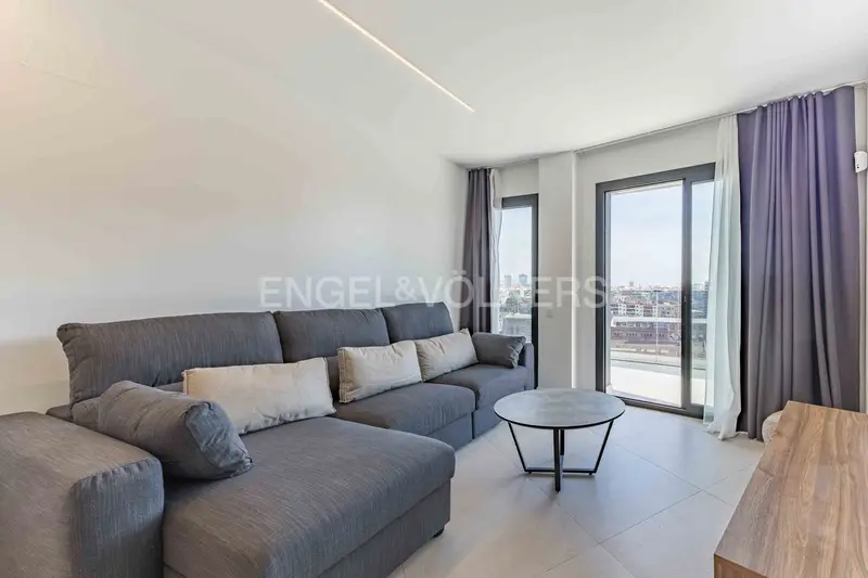 Apartamento en Alquiler La Bordeta Barcelona Obra Nueva Amueblado