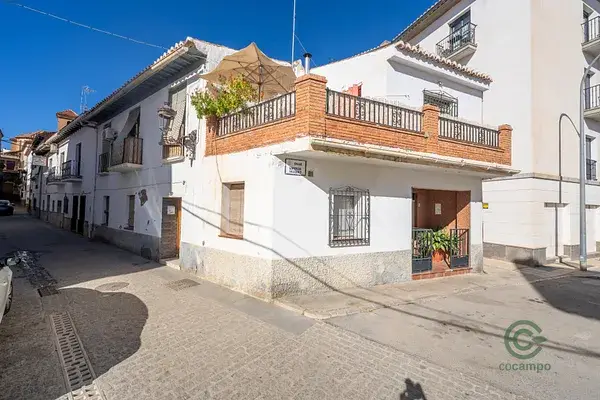 Casa en Guadix 6 Dormitorios 2 Baños Ideal Familias e Inversores