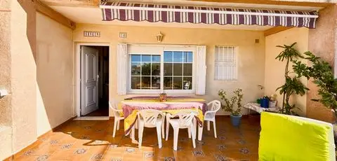 Bungalow en Torrevieja a 100m de la Playa 2 Dormitorios