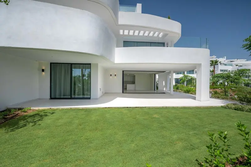 Apartamento 3 Dormitorios Alquiler Ojén