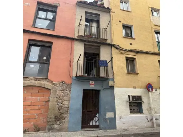 3 Edificios en Venta Manresa para Inversores