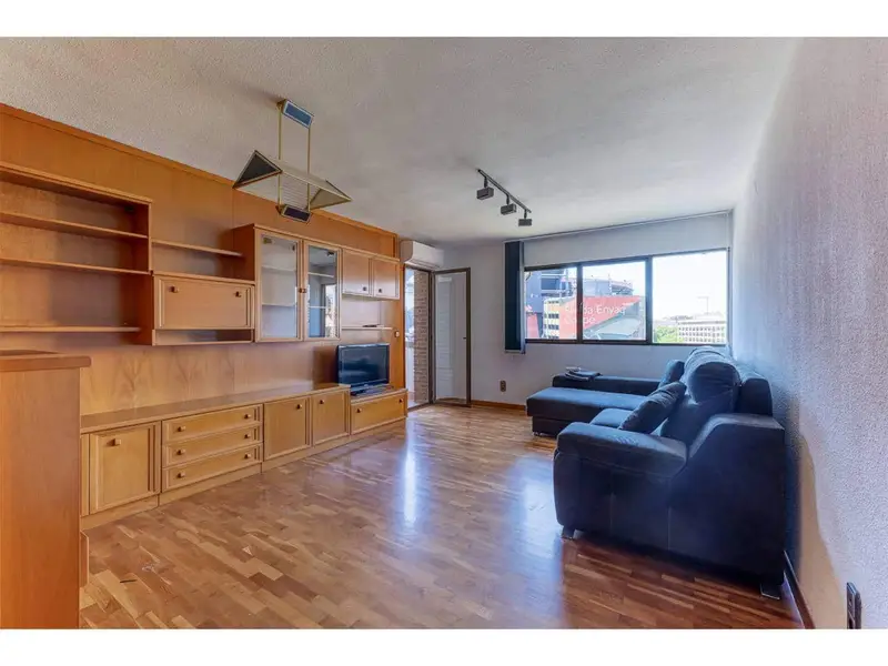 Piso en Alquiler Valencia Mestalla 3 Dormitorios 2 Baños Amueblado