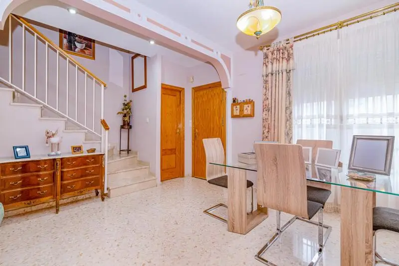 3 Dormitorios Duplex en La Zubia Gran oportunidad