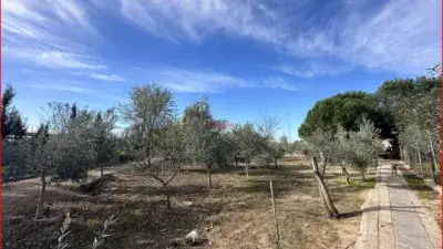 Chalet rústico en venta en Estación de Montearagón