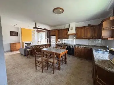 SE VENDE CASA EN NESPEREIRA - PAZOS DE BORBEN - PONTEVEDRA