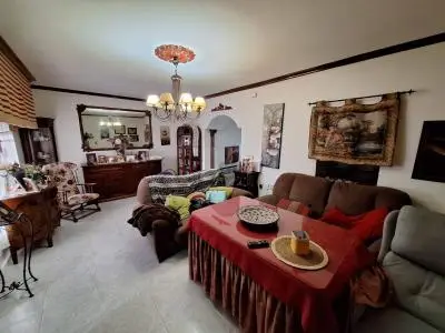Chalet en Zafra con 3 habitaciones y gran terraza