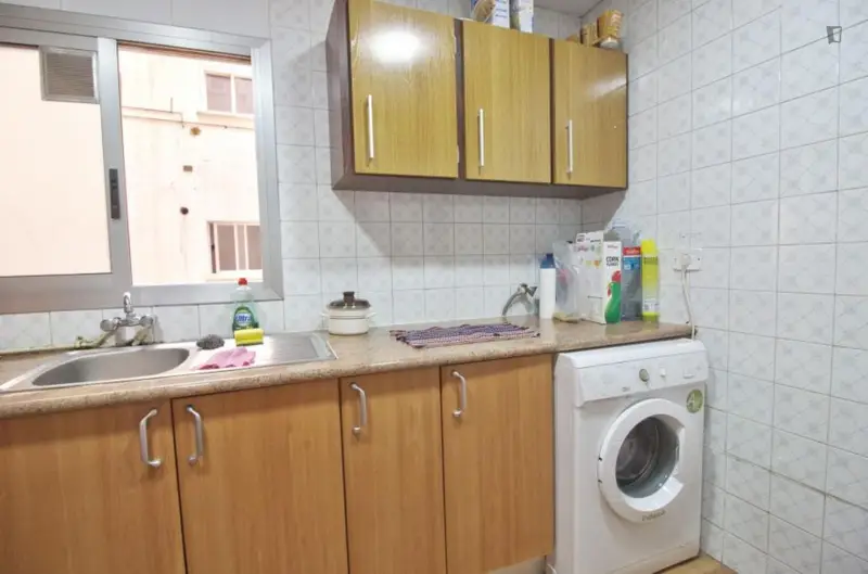 Habitacion Doble Piso Compartido 4 Habitaciones 18-40 A".os