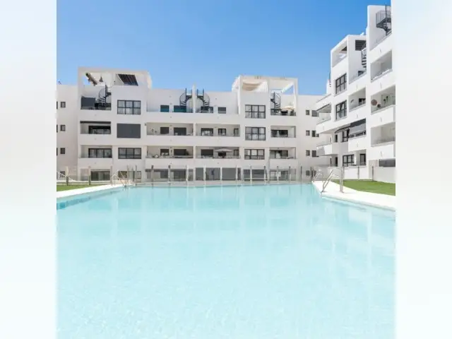 Piso 2 Dormitorios Venta Estepona Espa
A