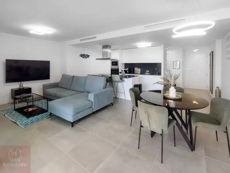 Apartamento en planta baja en Estepona con piscina y spa