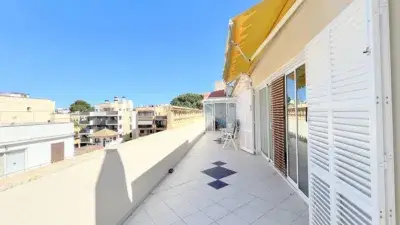 Apartamento en Venta Cala Millor: Ático con Terraza y Vistas al Mar