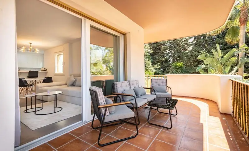 Apartamento 2 Dormitorios Nueva Andalucia