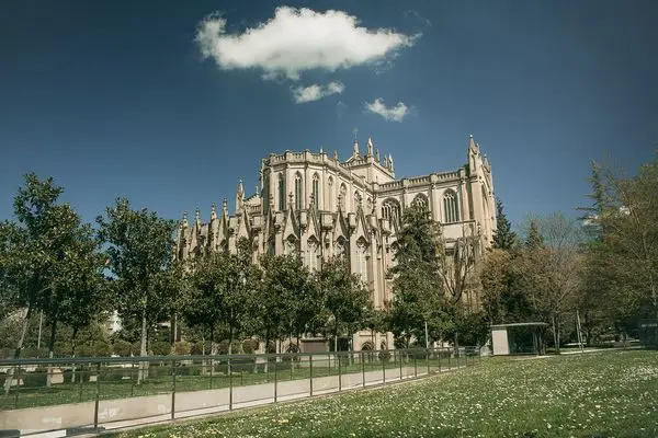 Vivienda Protegida: Piso 152m2 en Vitoria-Gasteiz