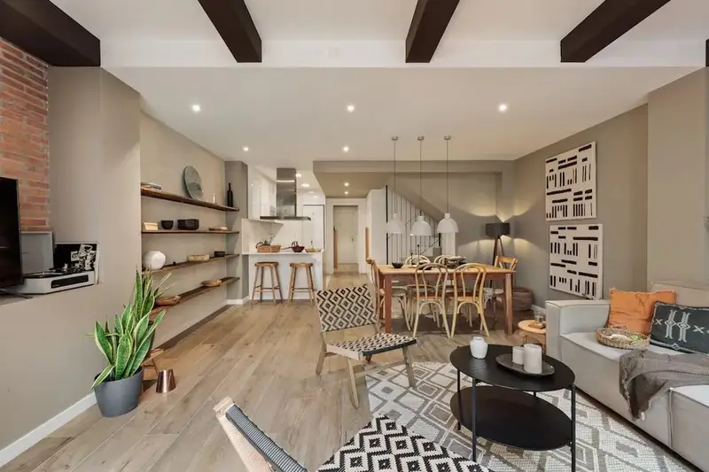 Apartamento de 4 Dormitorios en Barcelona