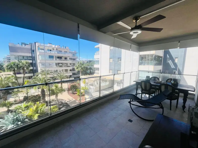 Apartamento 3 Dormitorios Los Dolses