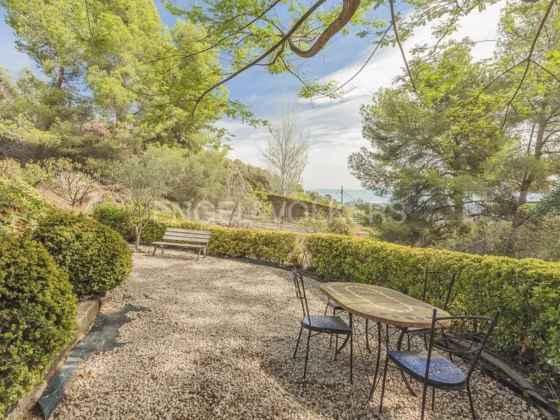 Chalet en venta en Santa Coloma de Cervello 3 habitaciones