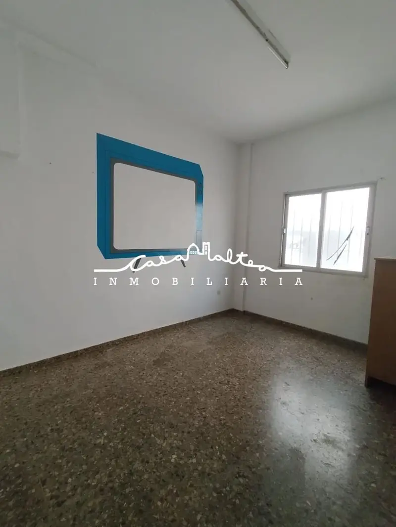 Local Comercial en Alquiler Altea