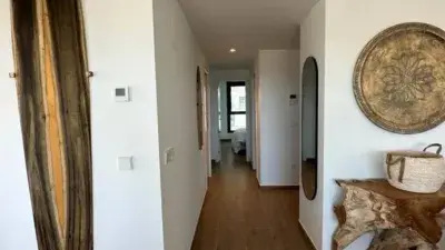 Apartamento en Alquiler Centro 2 Dormitorios 2 Baños Vistas al Mar