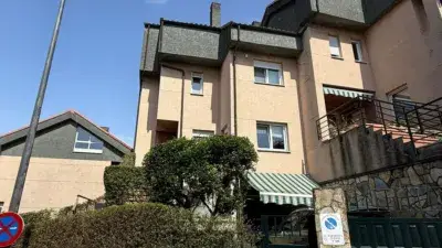 Chalet Adosado en Olivares 220m2 4 Dormitorios Jardin