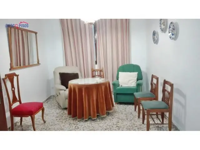 Casa en Hornachuelos con 4 Dormitorios y Patio