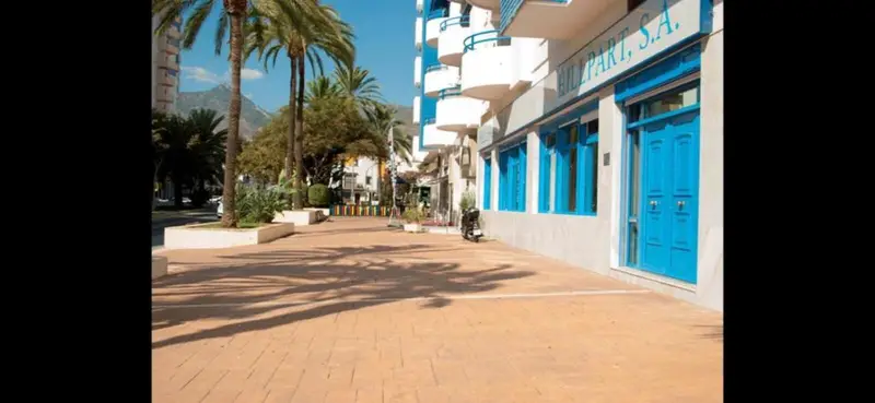 Oficina en Venta Marbella Primera Linea de Playa