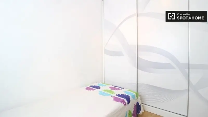 Apartamento 3 dormitorios 1 ba
																		
																		
																		
																		
																		
																		
																		
																		
																		
																		
																		
																		
																		
																		
																		
																		
																		
																		
																		
																		
																		Madrid Spotahome
