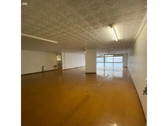 Local Comercial en Cuatro Caminos A Coru	160m2