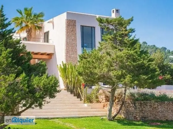Villa en Es Cubells cerca del Monasterio