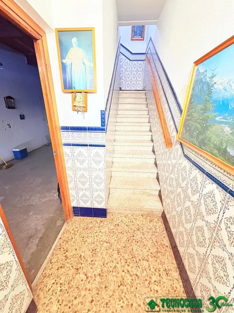 Casa en Venta Candeleda 4 Dormitorios 3 Baños Terraza