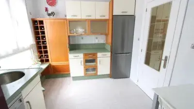 Alquiler Piso Centrico Los Corrales de Buelna Calle Felisa Campuzano
