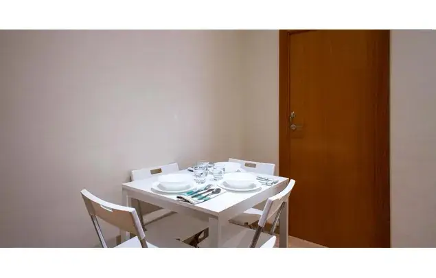 Habitacion 85m2 Barcelona Alquiler Larga Temporada