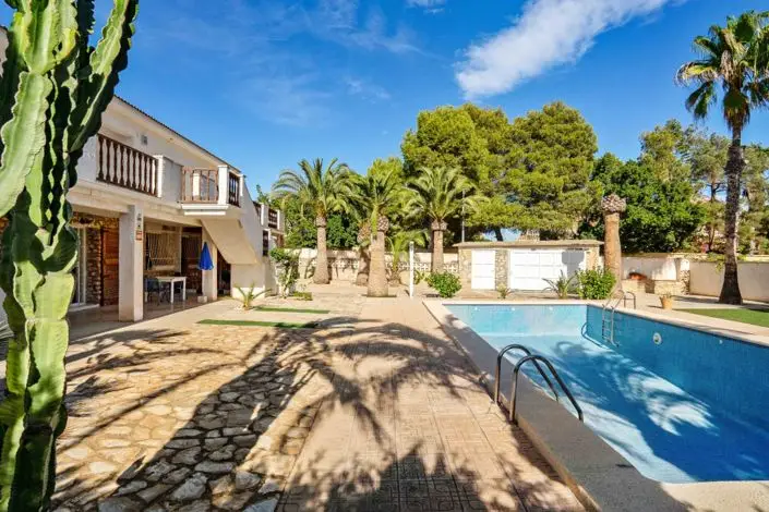 Villa 7 Dormitorios Costa Blanca La Zenia