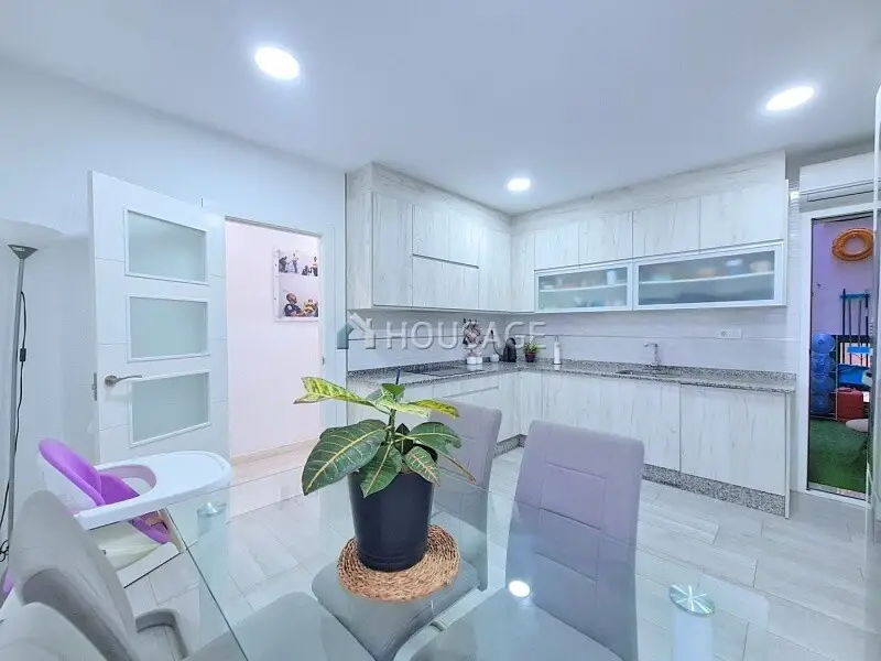 Piso en venta en Cartagena totalmente reformado
