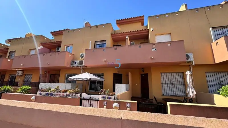 Adosado 3 Dormitorios Orihuela Costa Cerca Playa Piscina Comunitaria