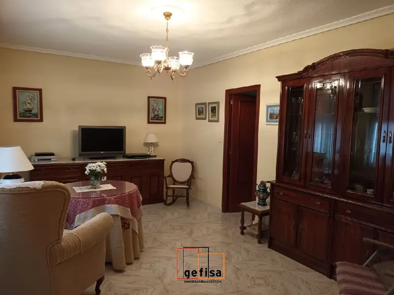 Venta Piso soleado en Centro, Valdepeñas - Ref: 2133