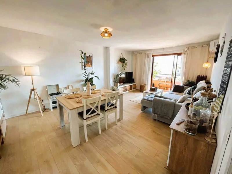 Atico en venta en Son Ferriol con amplias terrazas y vistas