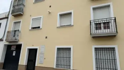 Piso en Alquiler Calle Orellana 3 Dormitorios 2 Baños