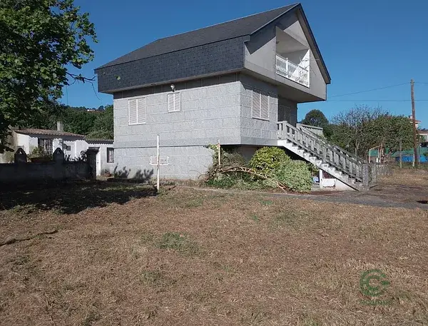 Casa con Jardin en Orense para Familias