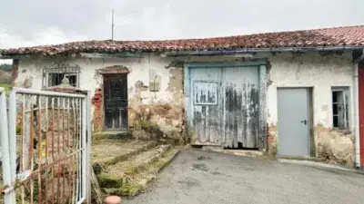 Casa en venta en Calle Bº Santibañez