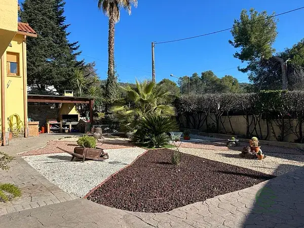 Chalet en Bigues i Riells con Piscina y Jardin