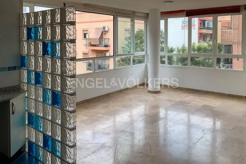 Atico en venta en Torrefiel Valencia ciudad