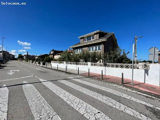 Chalet en Venta en Santander Valdenoja cerca de la Playa