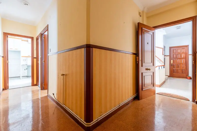 Piso 86m2 céntrico A Coruña: Ideal inversores y propietarios