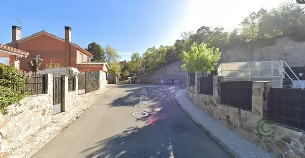 Chalet en Venta en Pioz 125m2 Cesion de Remate