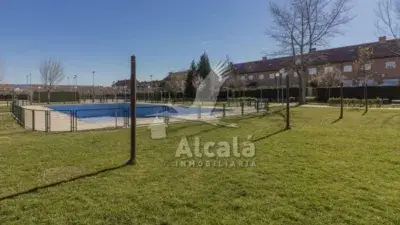 Chalet en Alovera 3 dormitorios 3 baños garaje piscina