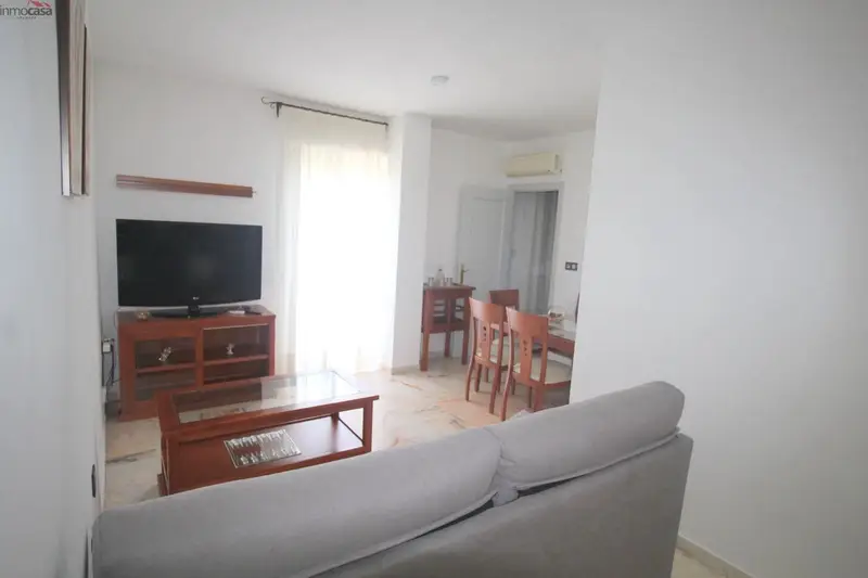 Piso en Alquiler Armilla 2 Dormitorios 2 Patios Plaza Garaje