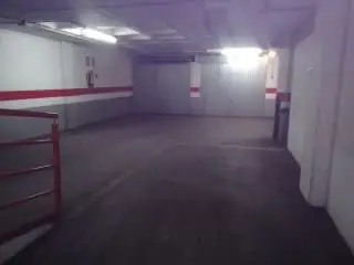 Garaje en venta en Villena con ascensor