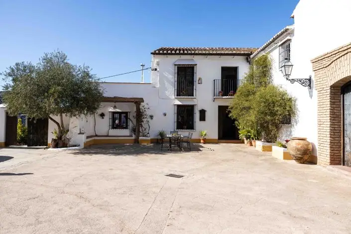 5 Bed Cortijo for sale