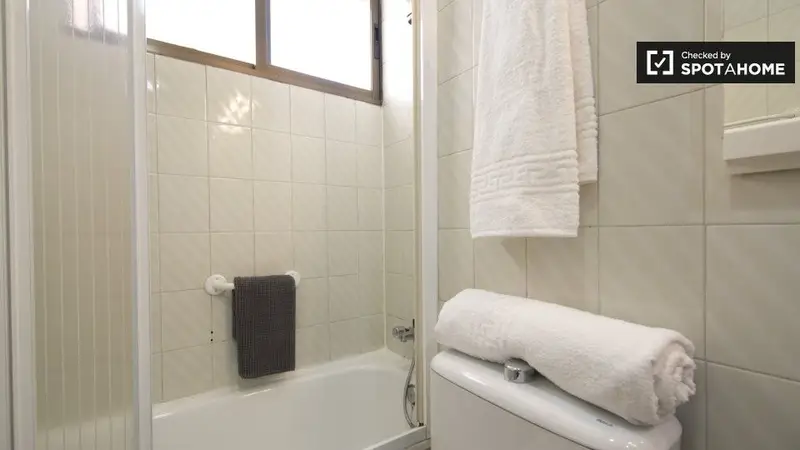 Apartamento 5 Dormitorios 2 Baños Madrid Spotahome